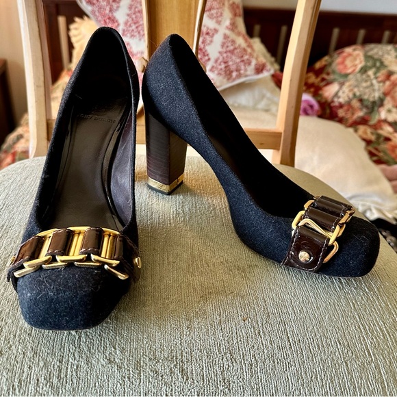 Tory Burch Shoes - Tory Burch size 8 Laura flannel heels